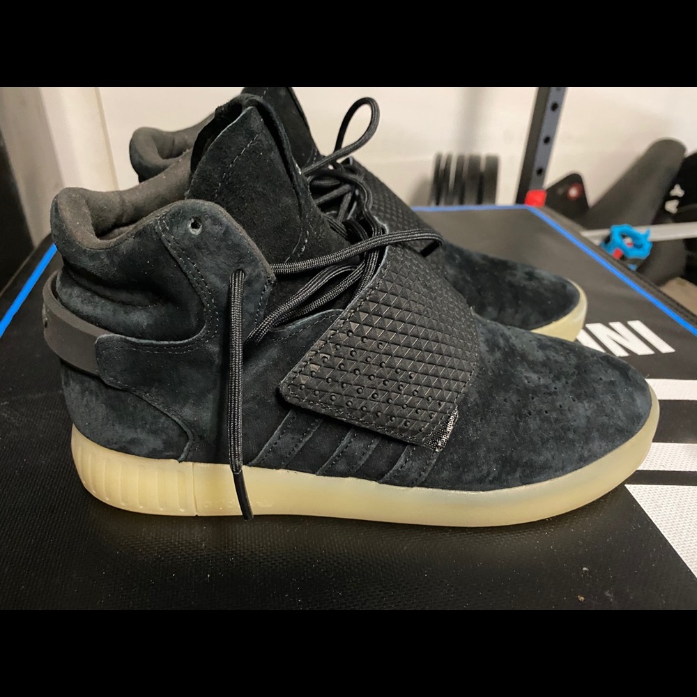 Addidas High top